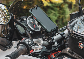 Yoke 30 Motorcycle Nut Mount with Dedicated RAM Holder for iPhone 6 (sku 50452)